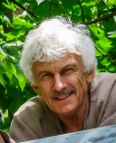 Richer, Simon